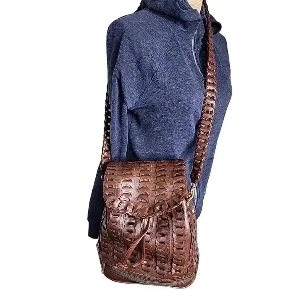 Vintage Faux Leather Chain Woven Boho Hippie Crossbody Bag – Beautiful Purse - Picture 3 of 12
